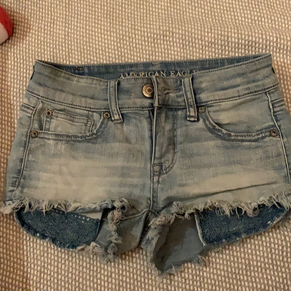 00 AE Shorts